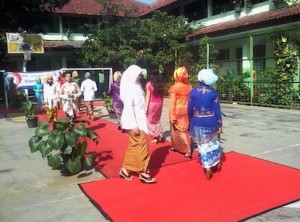 Kompak, Sekolah – Sekolah Di Bekasi Rayakan Kartini