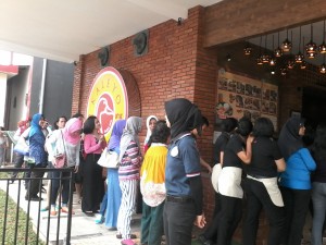 Buka Outlet ke-15, Bebek Kaleyo Tawarkan Sensasi Makan Bebek Diskon 100 Persen