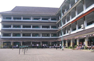 PPDB Online 2015, SMA/SMK Gagal Diambil Alih Pemprov