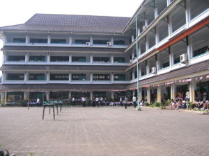PPDB Online 2015, SMA/SMK Gagal Diambil Alih Pemprov
