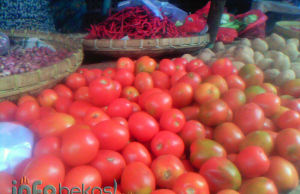 Harga Cabai Meroket, Harga Bawang Dan Tomat Anjlog