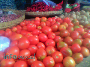 Harga Cabai Meroket, Harga Bawang Dan Tomat Anjlog