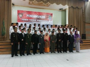 Berlangsung Khidmat, Wawali Kukuhkan Paskibra 2015