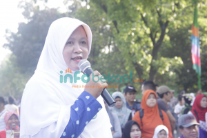 Mendedikasikan Dirinya Untuk Anak Bangsa Walau Tak Dibayar