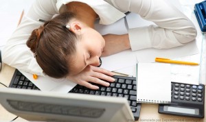 Siang Masih Ngantuk? Hati-hati Hipersomnia