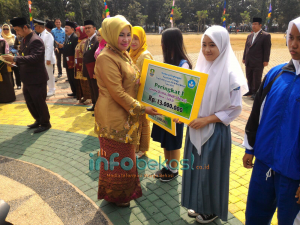 Peraih NEM Tertinggi Masih Menunggu Hadiah Dari Pemda