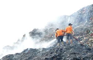 Kebakaran TPA Sumurbatu Sudah Tertangani Sumurbatu