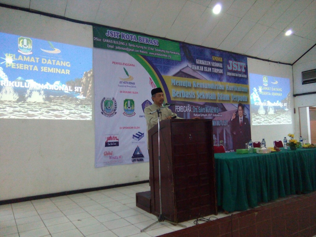 rapat kurikulum