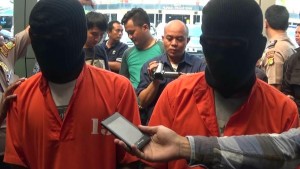 Paman dan Ponakan Pengoplos Tabung Gas Dibekuk Polisi