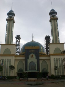 Pasca Festival yang Diadakan Syiah-Ahmadiah-HKBP, DKM Masjid Al-Barkah Minta Ambil Alih Pengolahan Alun-alun