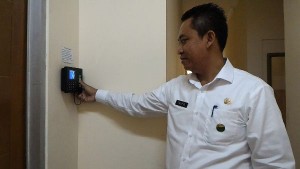 Penggunaan Fingerprint Bisa Tingkatkan Kesadaran Staf Kecamatan