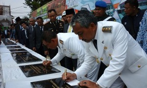 Wali Kota Bekasi Hadiri Acara Peresmian Pembangunan Infrastruktur Kota Bekasi