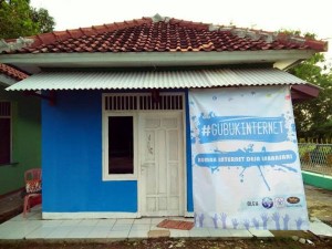 Gubuk Internet Untuk Desa Labansari, Cikarang, Diresmikan