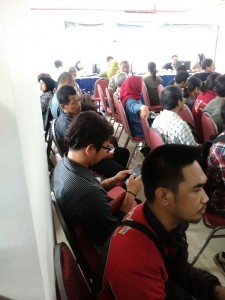 H-1 Pelaporan Pajak Pribadi, Begini Suasana di Kantor Pajak Bekasi