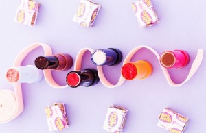 Untuk Para Perempuan, Bikin Lipstik Sendiri Yuk!