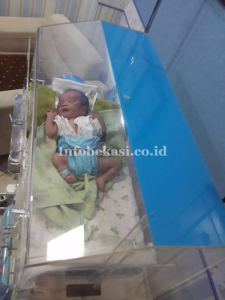 Kasihan, Bayi Ini Dibuang Ibunya di Rumah Kosong di Jatiasih