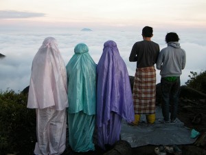 Sholat di gunung