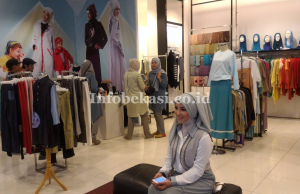 Buka Outlet di Blu Plaza, 3Store Hadirkan Harga Spesial