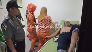Warga Pekayon Dibacok Orang Sakit Jiwa