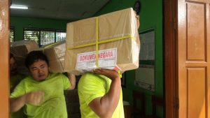 Siap-Siap UN SMP, Pagi Ini Soal Didistribusikan Ke 5 Subrayon