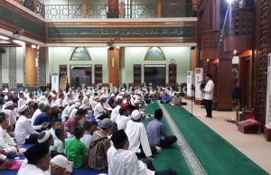 Peringati Isra Mi’raj di Masjid Al-Barkah, Ahmad Syaikhu: Masjid Ramai, Allah Beri Keberkahan