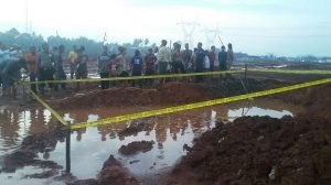 Tiga Bocah Tewas Tenggelam di Kubangan Bekas Galian Perumahan Darmawangsa