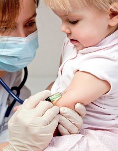 Pentingnya Vaksinasi bagi Anak Anda