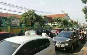 Hari Pertama Sekolah, Sejumlah Ruas Jalan di Kota Bekasi Macet