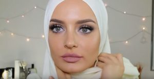 Chloe Morello, Beauty Blogger Ternama Asal Australia