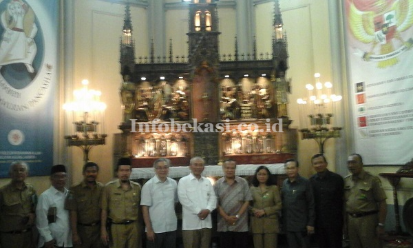 Kunjungan Pemkot Bekasi ke katedral Jakarta