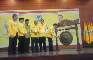 Setnov : Rahmat Effendi Patut Dipertahankan Sebagai Ketua DPD Golkar Kota Bekasi