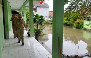 Hujan, SD Harapan Mulya Terendam Banjir