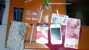 Dua Pemuda Ditangkap Saat Pesta Sabu