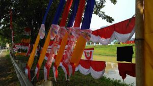 Agustus Datang, Pedagang Bendera Musiman Kian “Berkibar”