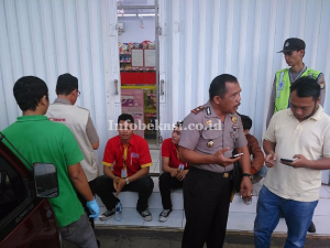 Aksi Perampokan di Mini Market di Cikarang Utara