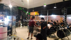 Drum Cafe, Tempat Kumpul Komunitas di Bekasi