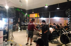 Drum Cafe, Tempat Kumpul Komunitas di Bekasi