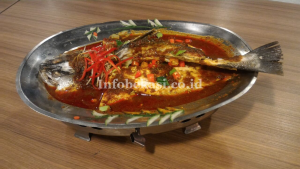 Akhir Pekan, Cobain Menu Ikan Steam Nyonya Yuk!