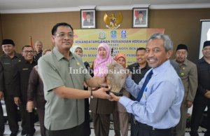 Wakil Wali Kota Bekasi : Sudah Ada MoU, SKPD dan PDAM Jangan Segan Berkonsultasi