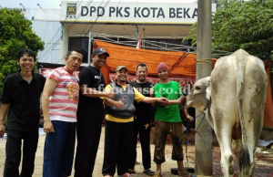 Sembelih Kurban Sendiri, Ketua DPD PKS : Ini Salah Satu Cara Menyempurnakan Kurban