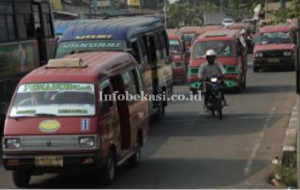 Banyak Angkutan Umum yang Mengetem, Warga Kritik Dishub Kota Bekasi