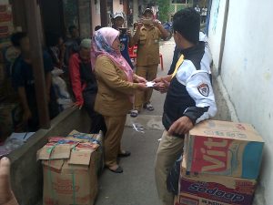 Kwobar 135 Bekasi Helat Aksi Sosial untuk Korban Kebakaran di Bekasi Jaya