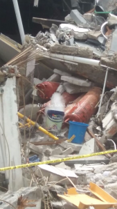 Identifikasi Tempat Ledakan Gas 50 Kg PHD Pondok Melati oleh Pihak Kepolisian