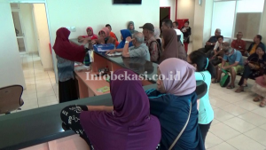 Ratusan Pasien RSUD Kota Bekasi Kecewa Stok Obat Habis