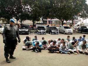 Tertangkapnya Lima Pelaku Pembunuhan Saat Tawuran Terhadap Pelajar SMA Yaping