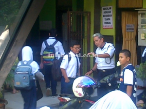 SMPN 1 Kota Bekasi Jadi Proyek Percobaan Kawasan Tanpa Rokok