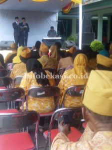 Duet Maut Wakil Wali Kota dengan Kepala Dinas Kebersihan Kota Bekasi di Hari Pahlawan