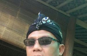 Hobi Pantun, Kepala Sekolah Ini Kebanjiran Pantun Pendidikan