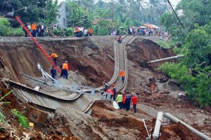Atmosfer Labil di Indonesia, Masyarakat Diimbau untuk Berhati-Hati