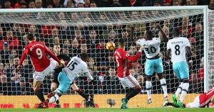 Imbang Atas West Ham, Mourinho Angkat Bendera Putih?